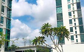 Pangsapuri 126 m² dengan 3 bilik tidur dan 2 bilik mandi peribadi di Putrajaya